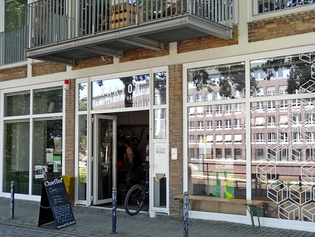 Karton in der Alten Schnapsfabrik