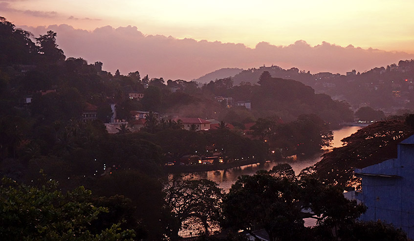 Abendlicher Blick auf Kandy